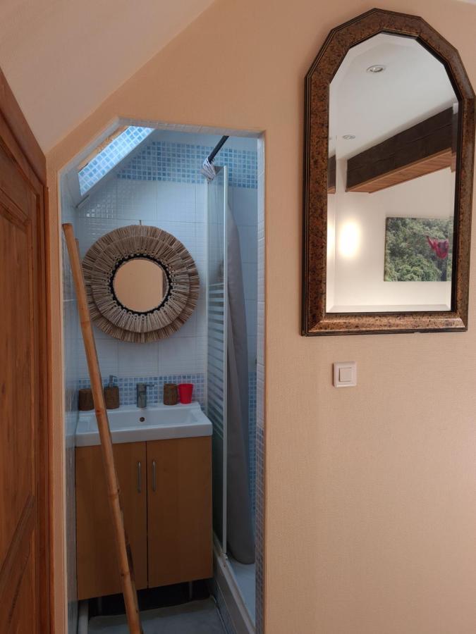 Apakabar Homestay - Proche Gare Melun, Parking Prive, Netflix La Rochette  Exterior photo