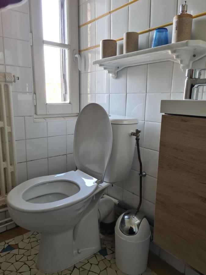 Apakabar Homestay - Proche Gare Melun, Parking Prive, Netflix La Rochette  Exterior photo